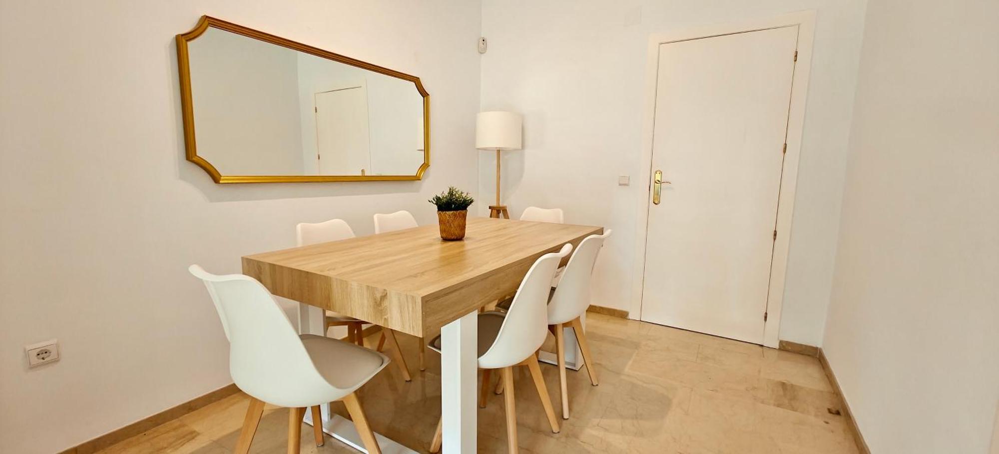 Apartment Deluxe Puerta De Almodovar Cordoba
